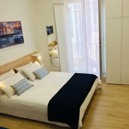 Trase & Isse Holiday Apartman *
